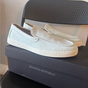 Banana Republic Women’s Light blue Slip-On Minimal Linen Boater Shoe
